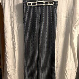 Betabrand Stylish Stretchy Work Pants (small)